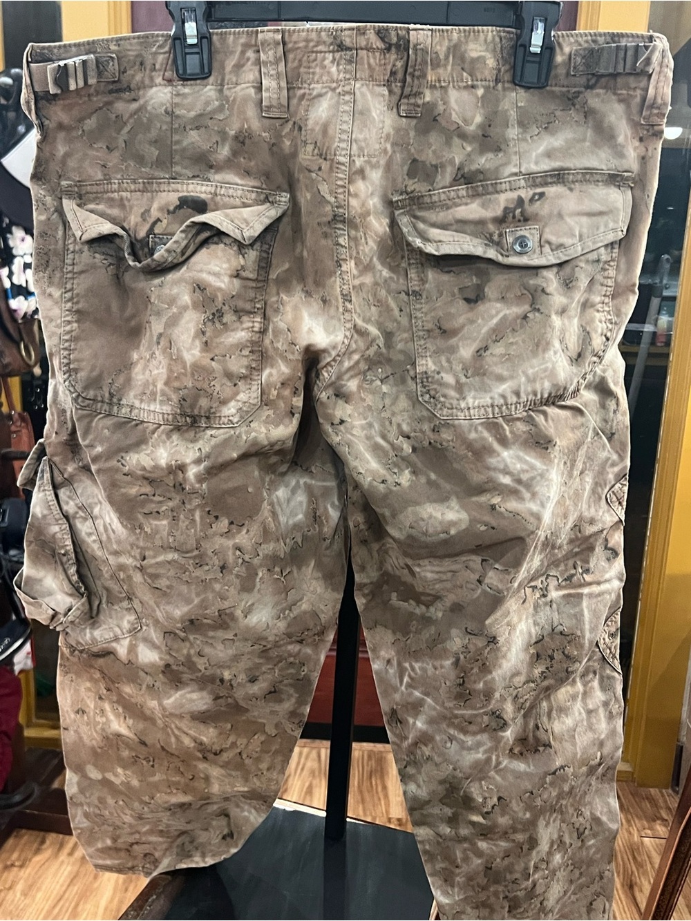 Paperbacks Men's Cargo Pants in Tan Camo